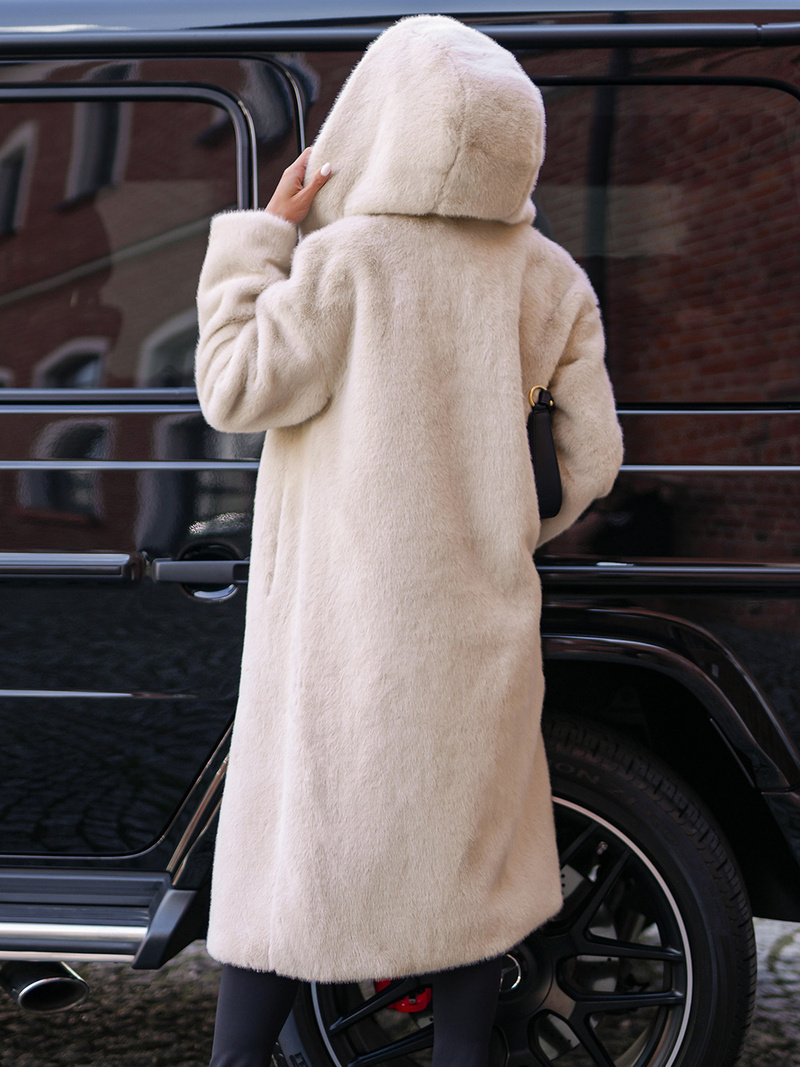 Ženska zimska jakna od krzna bež OZONEE JS/11Z8250